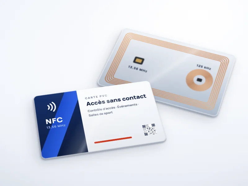 Carte PVC avec logo NFC et vue en transparence de l'antenne et de la puce intégrées